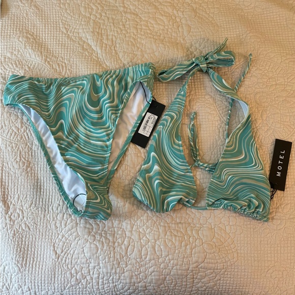 Motel Rocks Green and White 70s Ripple Swirl Bikini Set - Picture 5 of 10
